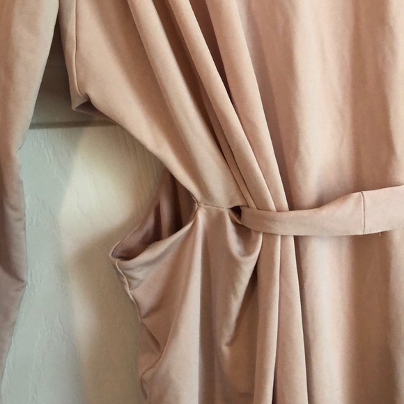 Express Dress - Picture 2 of 2